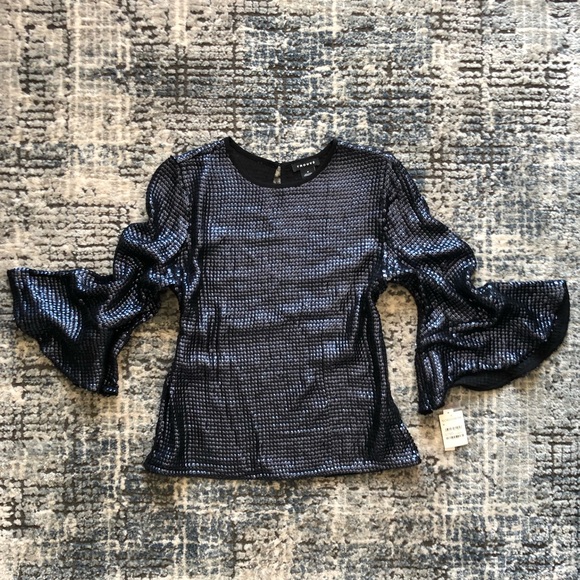NWT Trouve Sequence Metallic Blouse M - Picture 4 of 10